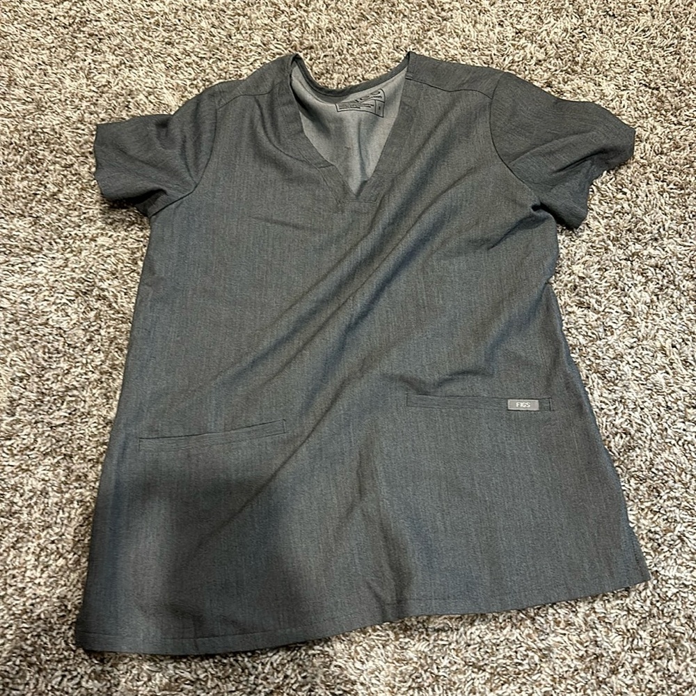 Figs scrub top grey small